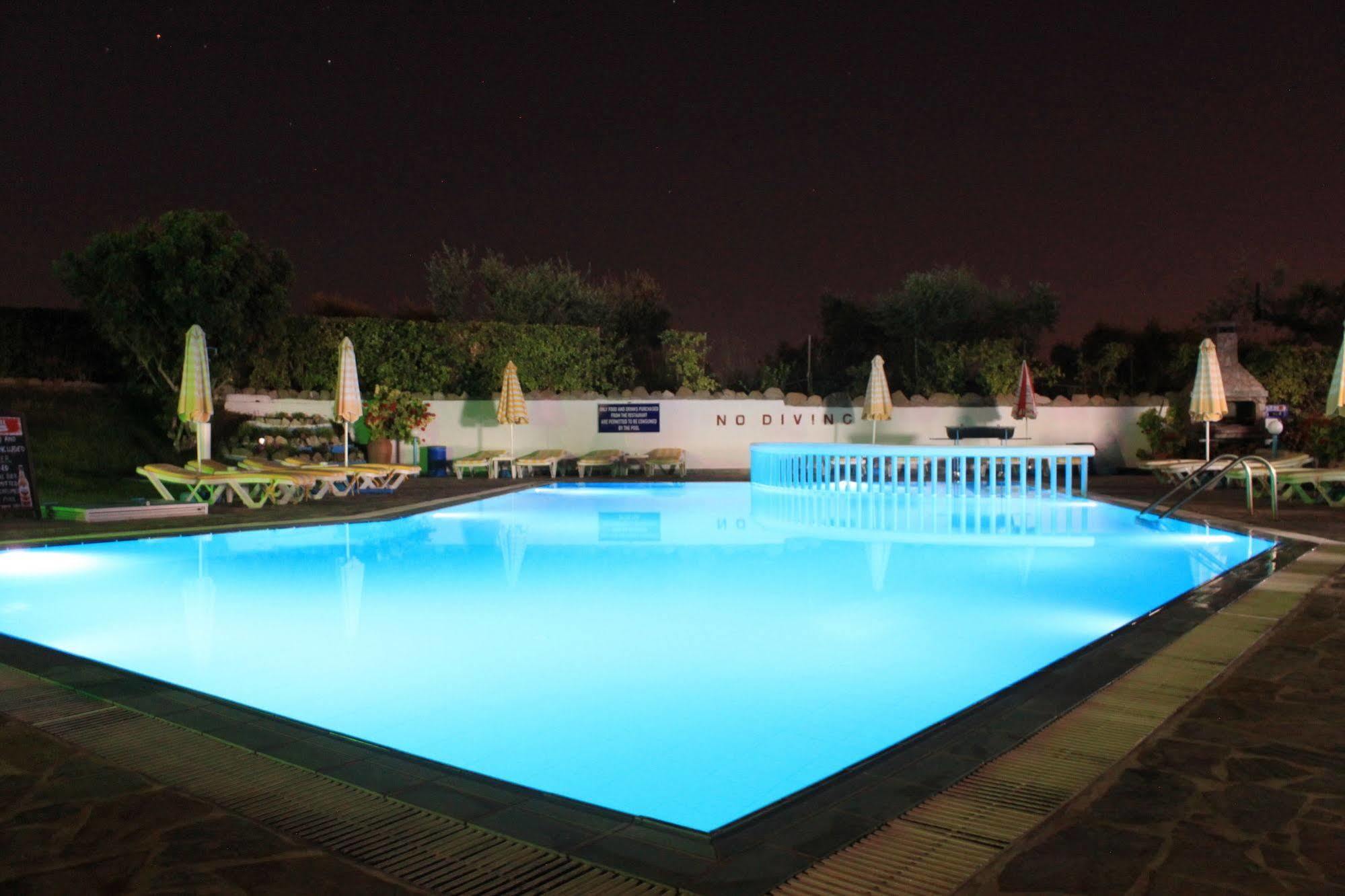 Theológos Sunlight Studios מראה חיצוני תמונה